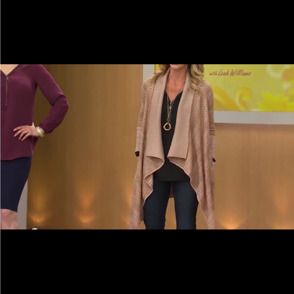 Cardigan sweater Edge by Jane Red